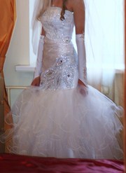 Оригинально- красивое свадебное платье